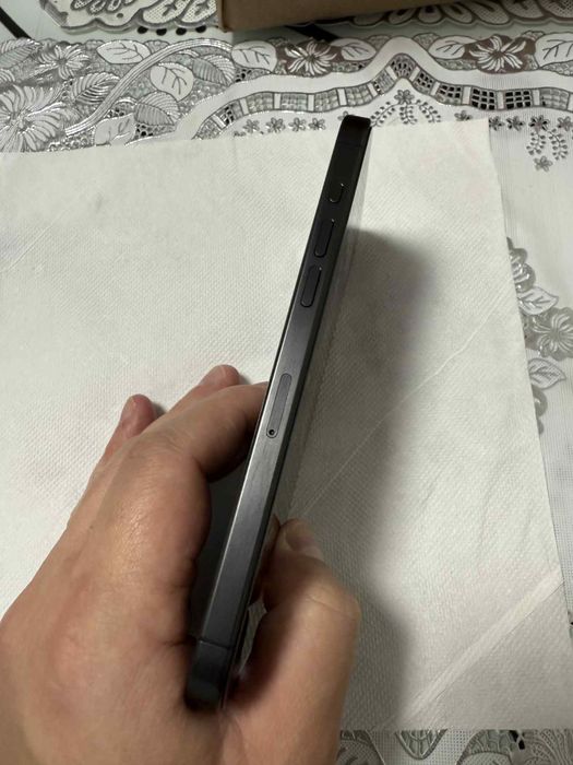 Iphone 15 pro max  plus air pods 3