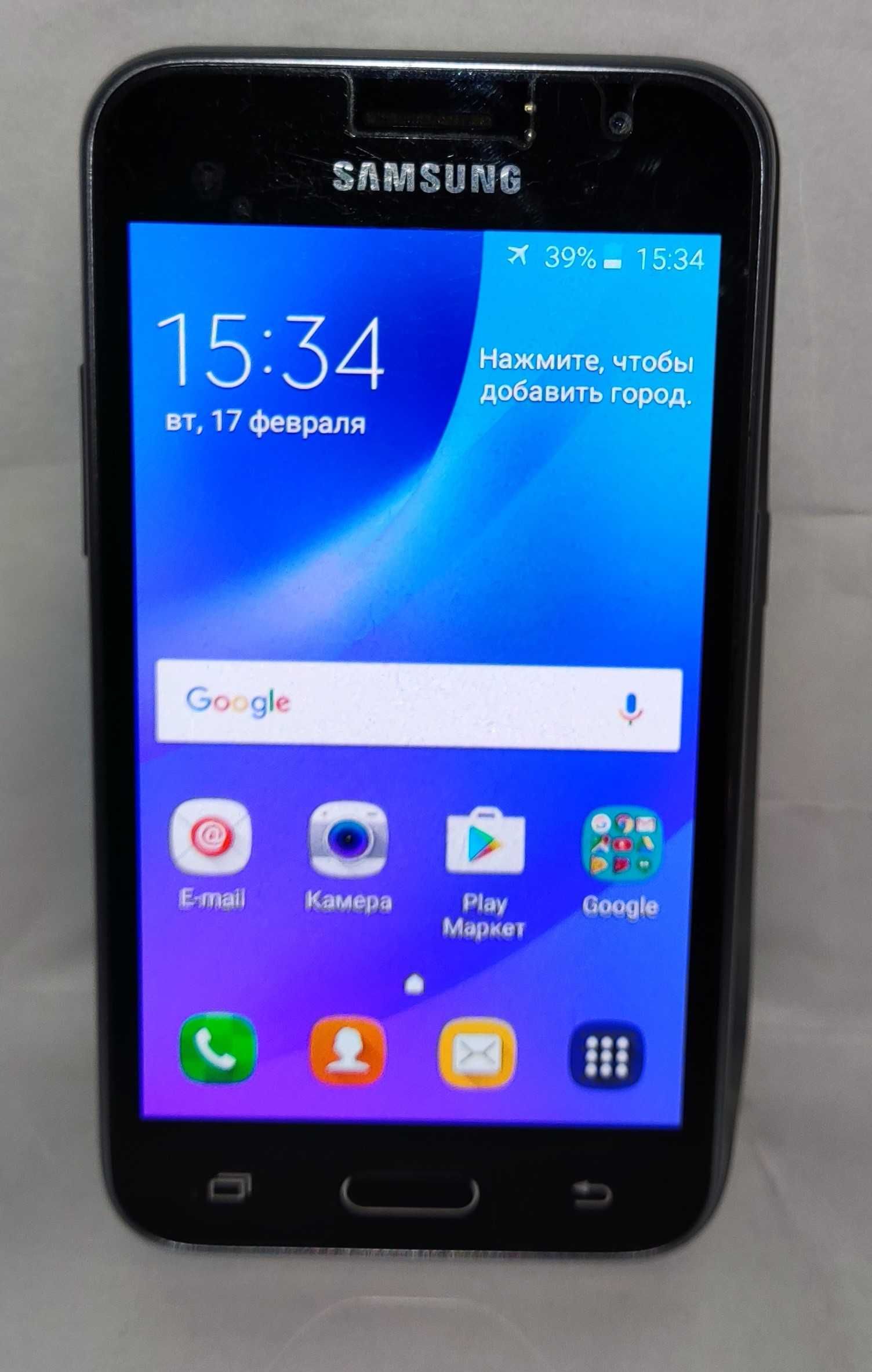 Samsung Galaxy J1 (2016), 8 ГБ (4G)