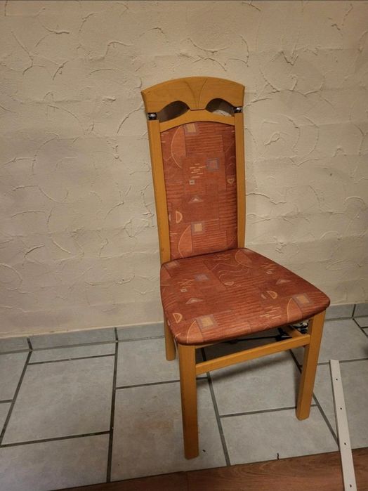 Vând scaune tapițate