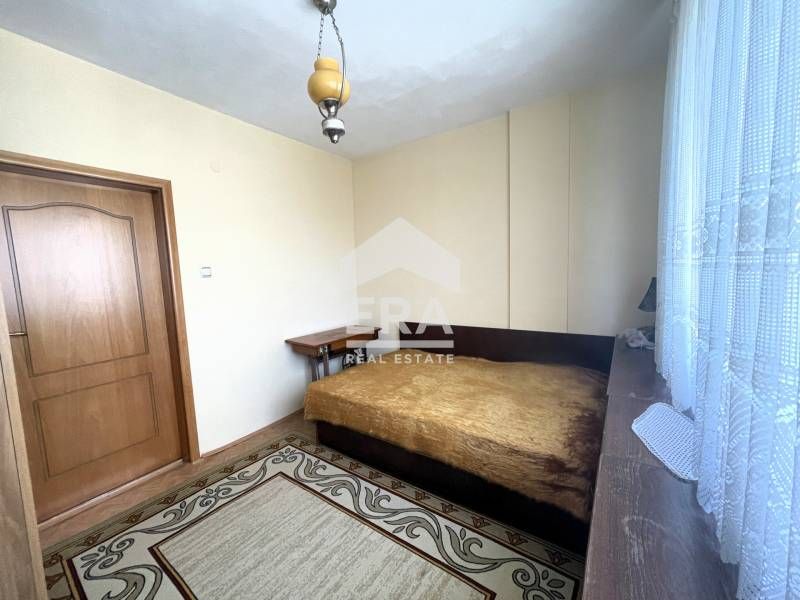 Продава 2-СТАЕН град Кърджали, Център