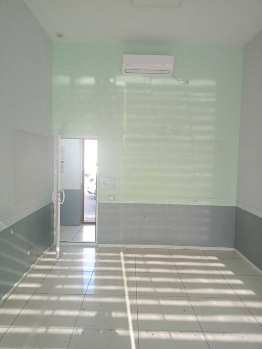 Аренда с витражными окнами 100 кв.м, под бутик, магазин