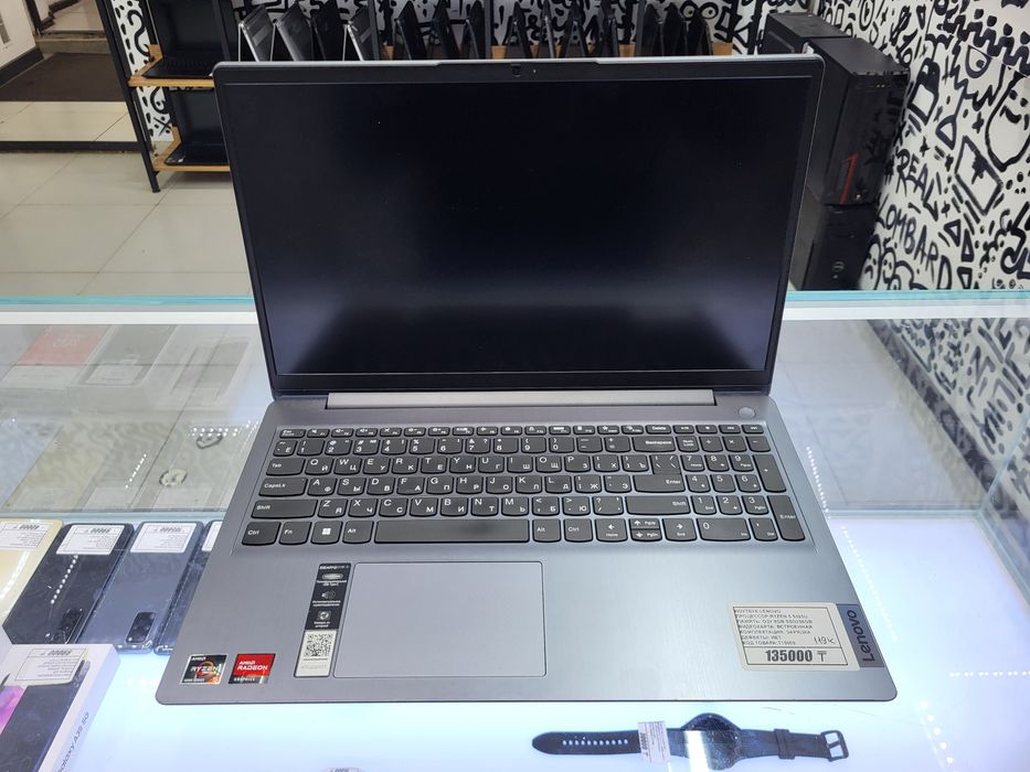 Ноутбук Lenovo Ryzen 5 5625u Озу 8гб ssd256gb рассрочка Реал ломбард