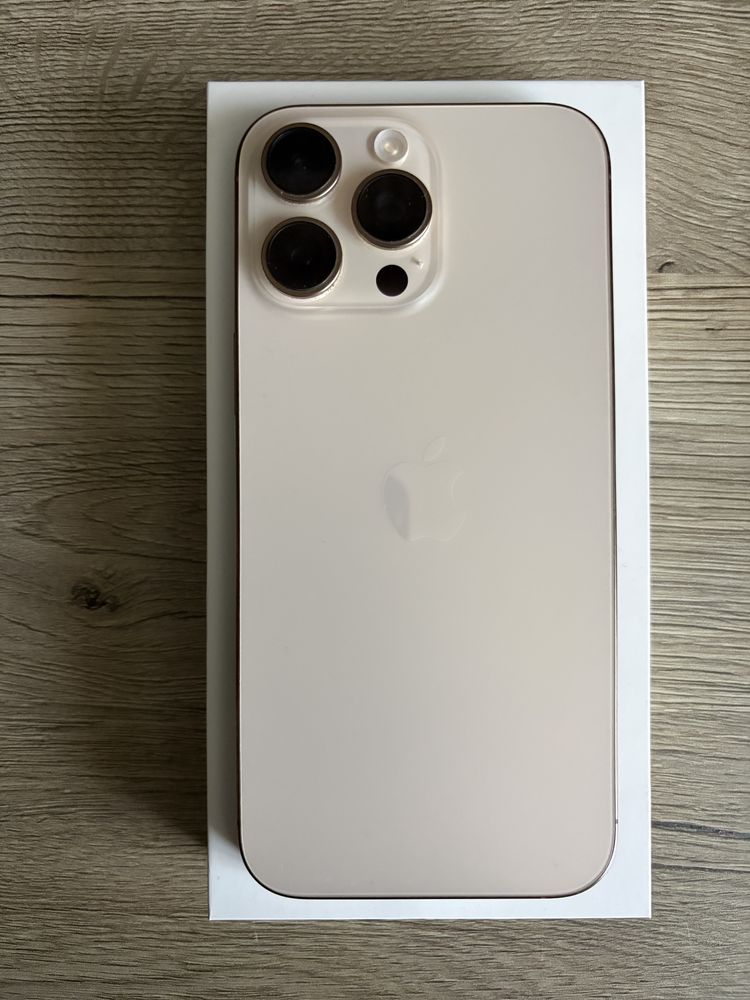 Iphone 16 Pro Max в Гаранция Desert titanium