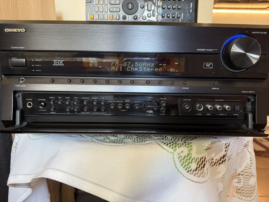Onkyo TX-SR876 25 кг Мощен ресивър