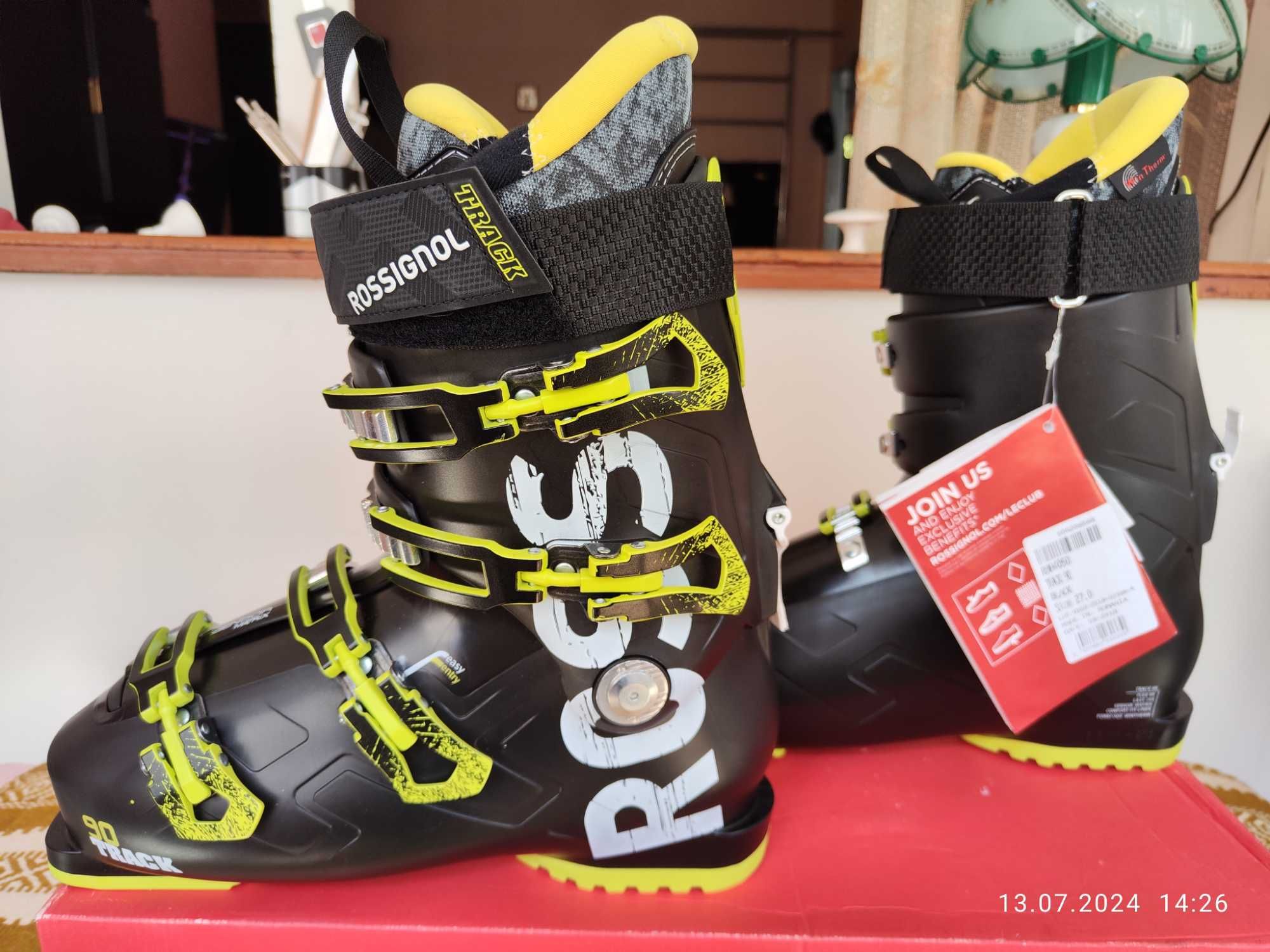 Новые горнолыжные ботинки "Rossignol" Track 90.  27 - 27,5