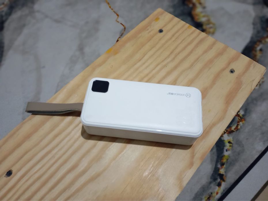 Продам б/у power bank