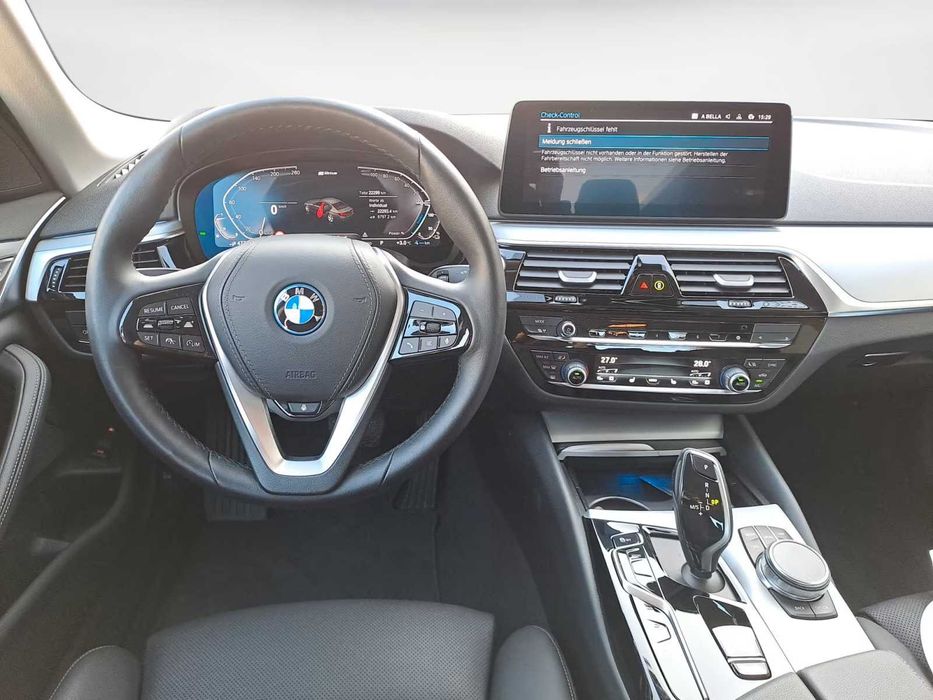 BMW 530 E - Plug-in hybrid - 2023 - 25.000 km reali