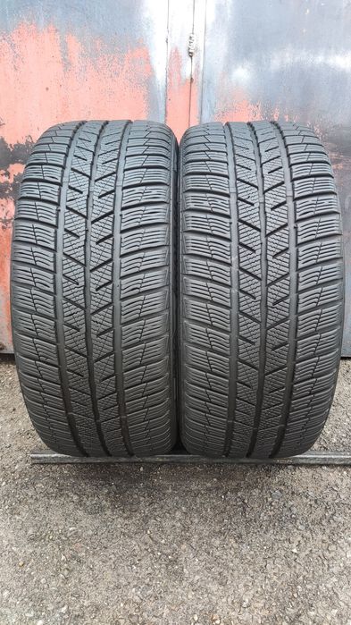 2бр. зимни гуми 225/45/17 Barum Polaris 5 
dot23
8.9mm
Много добро със