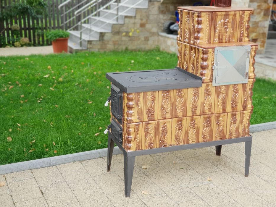 Soba de teracota premontata 4R cu plita mare si cuptor