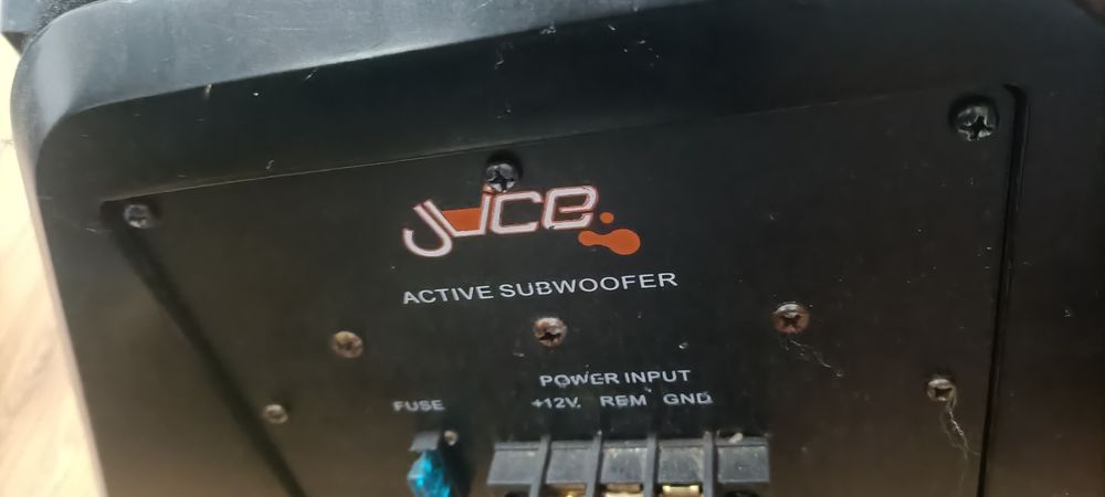 Volkswagen Golf 4 - sistem complet audio