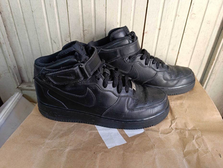 ''Nike Air Force 1 Mid Black''оригинални мъжки маратонки 43 номер