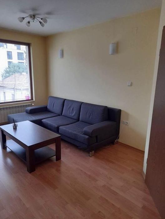 Двустаен, под наем, Център-ЦУМ