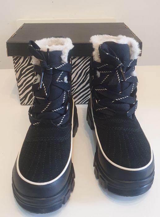 Cizme din piele intoarsa Sorel masura 38