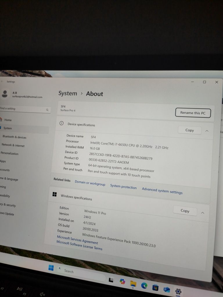 Surface Pro 4 i7 16gb ram 256 gb ssd