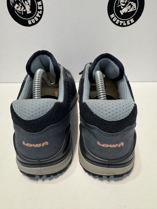 Туристически обувки LOWA MADDOX GORE-TEX .Номер 39.5