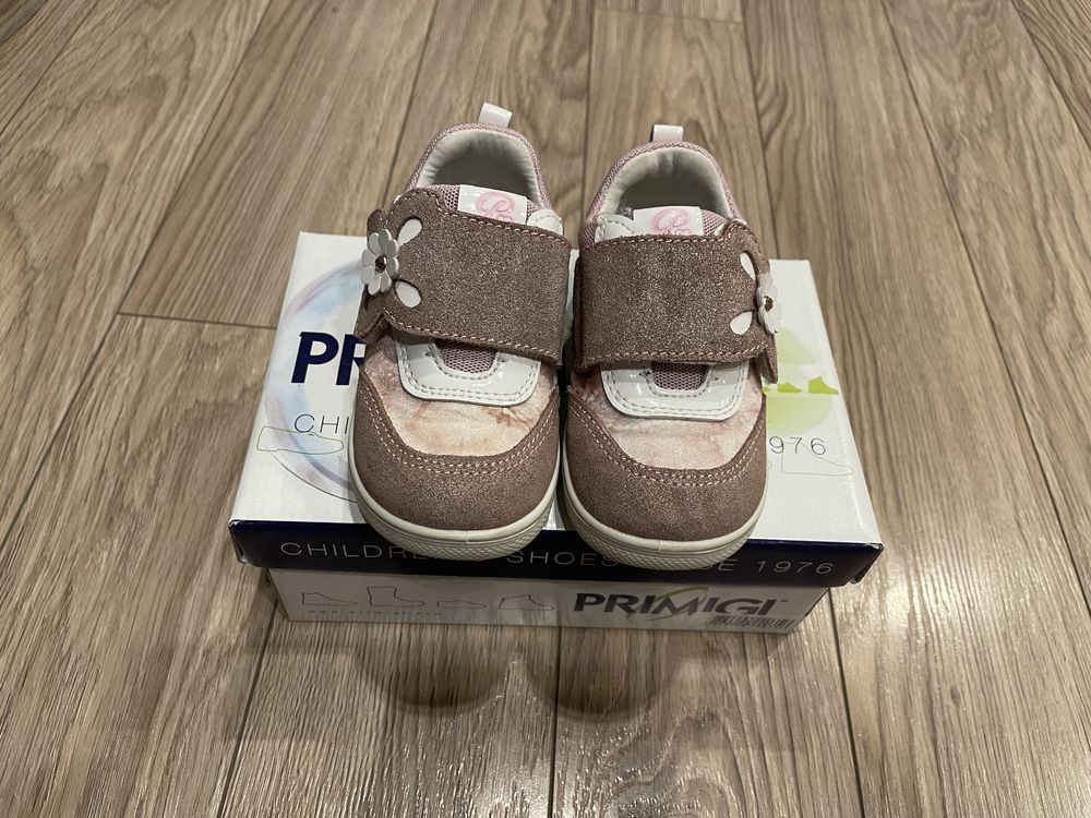 Бебешки обувки Primigi 22 номер