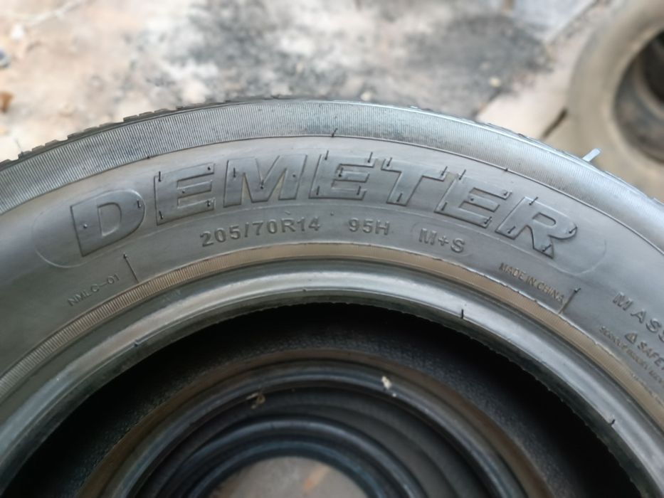 205 70 R14 Demeter Balon Holati yaxshi Ayibi yoq
