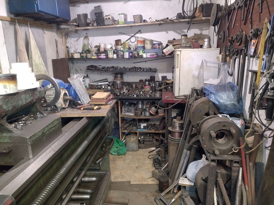 Струг С11 / Продавам оборудвана стругарска работилница
