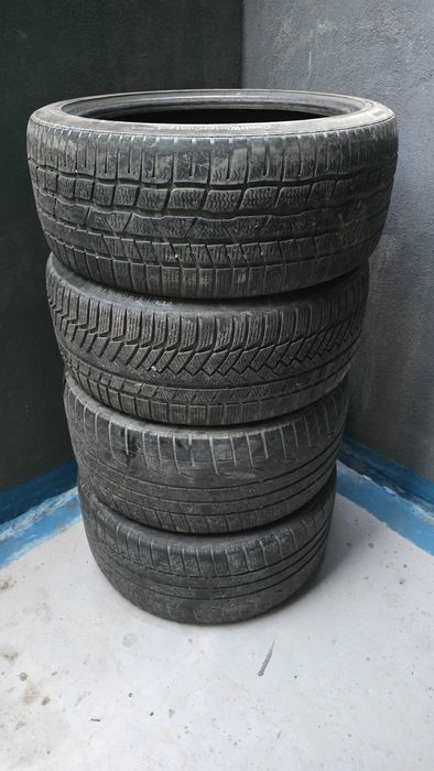 Anvelope iarna set doua mărimi