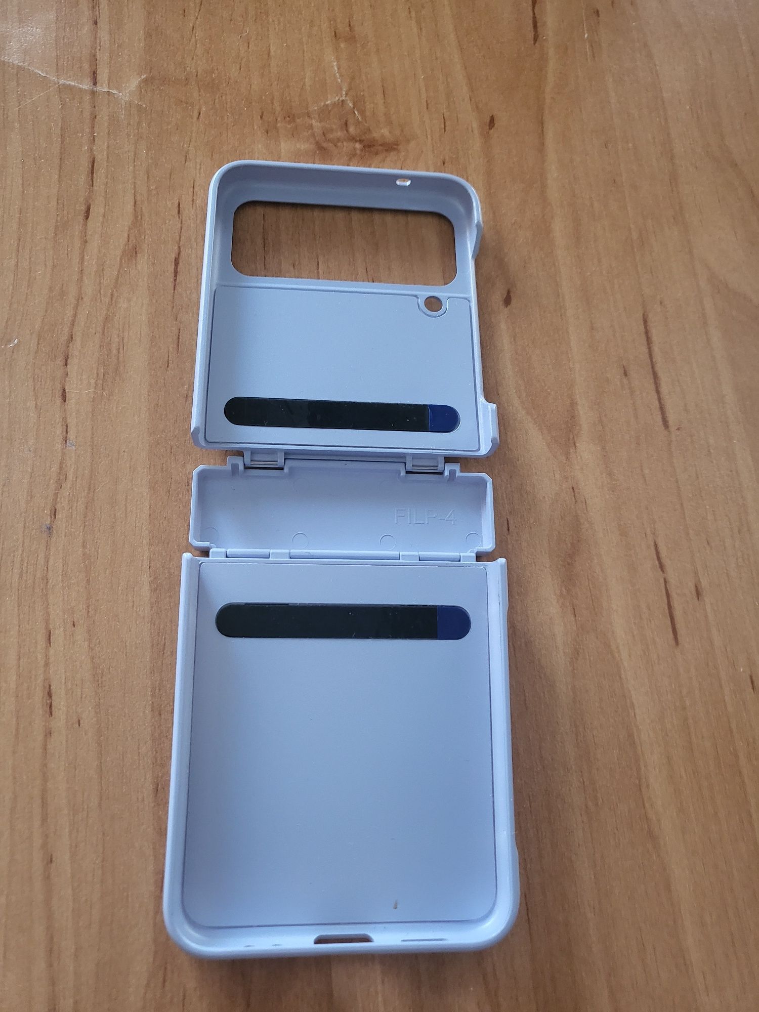 Нов кейс за samsung galaxy z3filp 4
