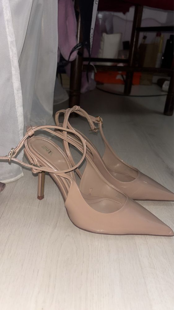 Токчета Zara / Зара