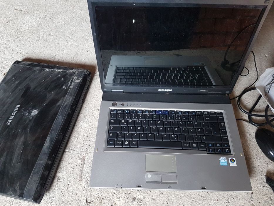 Лаптоп samsung R40 Plus