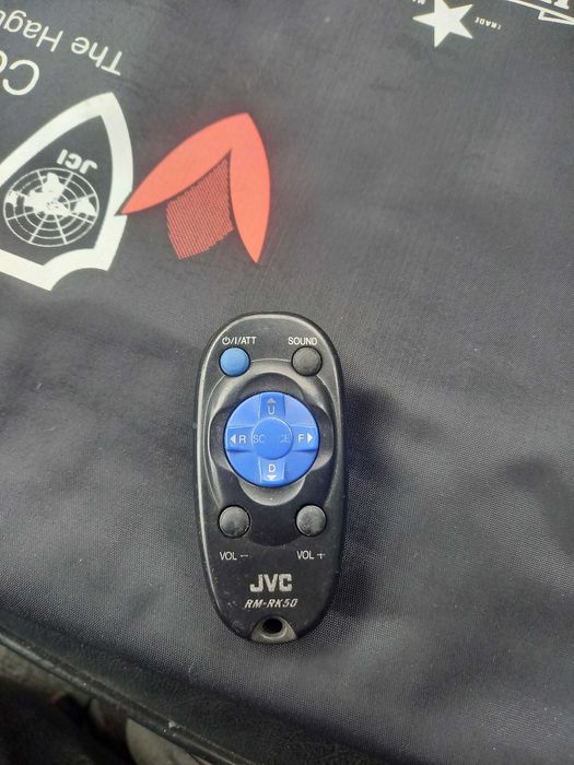 CD JVC с usb и дист. За части