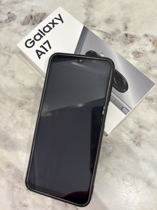 Продается Самсунг А17