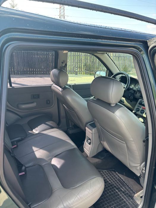 Land rover frelender 1