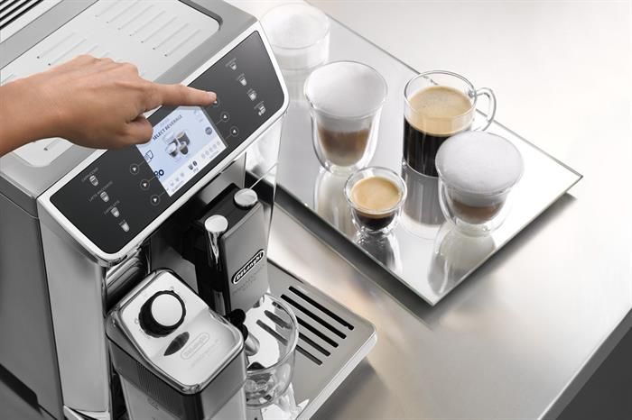 Кофемашина Delonghi ECAM650.55MS