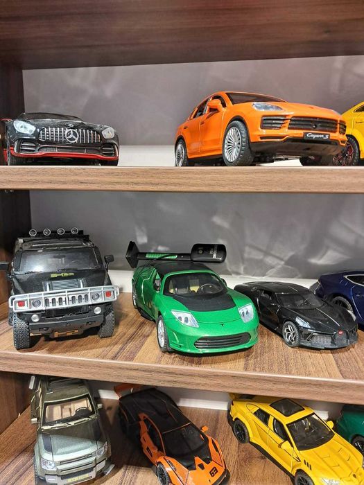 Метални хоби колички различни размери 1/24  1/32 DARENLAND