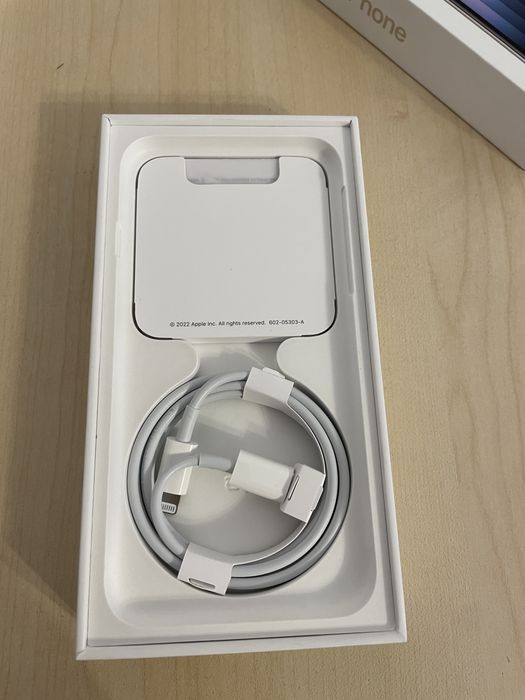 Vând 2 x Iphone SE (2022) - 64 GB - Noi, Desigilate!