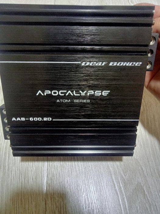 Продам усилитель Apocalypse AAB-600.2D в хорошем состоянии.