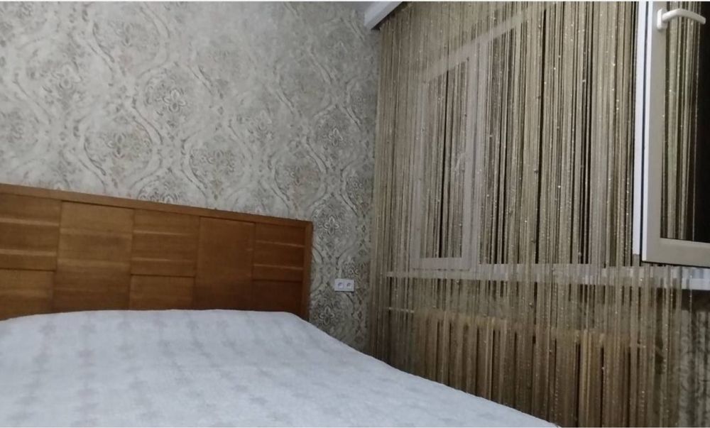 Срочно Чиланзар 19 Продам 3 комнатную квартиру 70кв.м