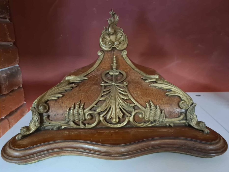 Ceas de perete din lemn si bronz, stil Baroc sec. 19