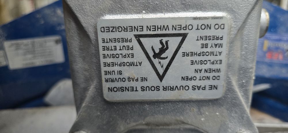 Vând ventilator desfumare