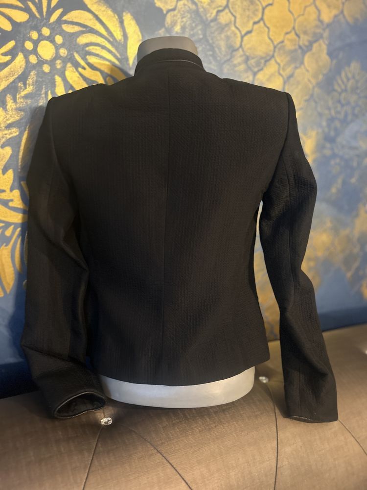 Jacheta dama , Massimo Dutti , marimea 36