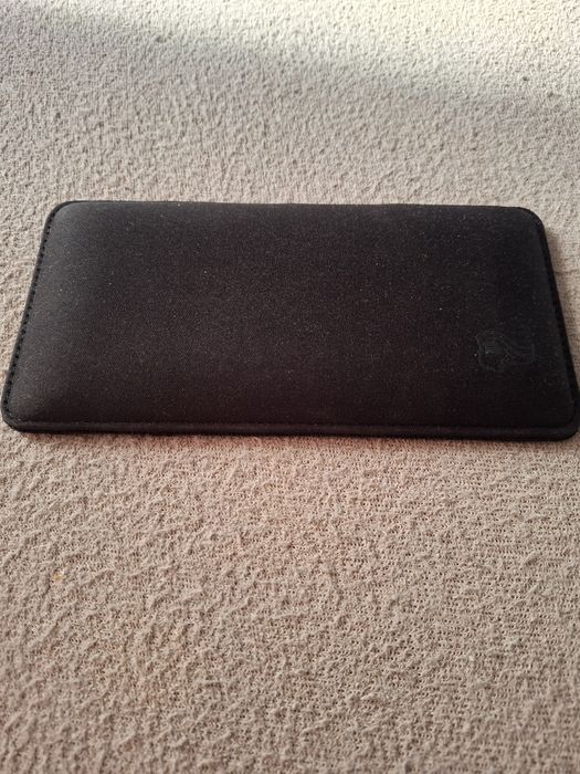 НОВА! Подложка за китка Glorious - Wrist Rest Stealth