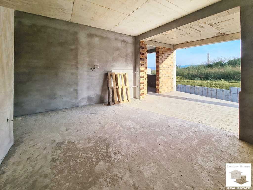 Продава се Къща в с. Пчелище, Област Велико Търново - 520 кв.м за 722 €/кв.м - Снимка #13