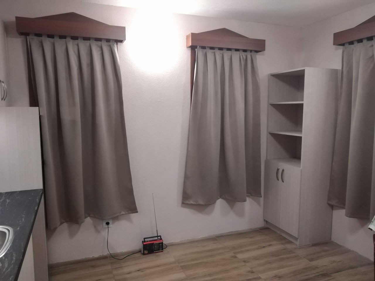 Дава се под наем Двустаен апартамент в Панагюрище - 35 кв.м за 204 € - Снимка #7