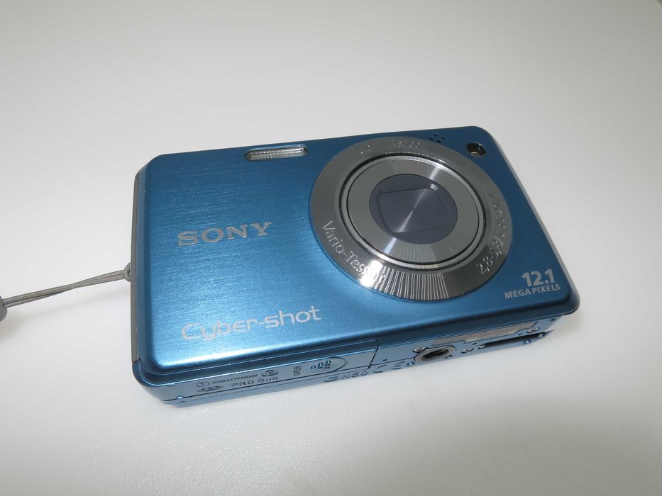 Nikon Coolpix S3500 компактен цифров фотоапарат цифрова камера
