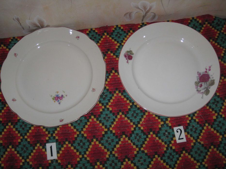Всяка снимка, по 15 лева (7.67 €). 
Пращам по Еконт.