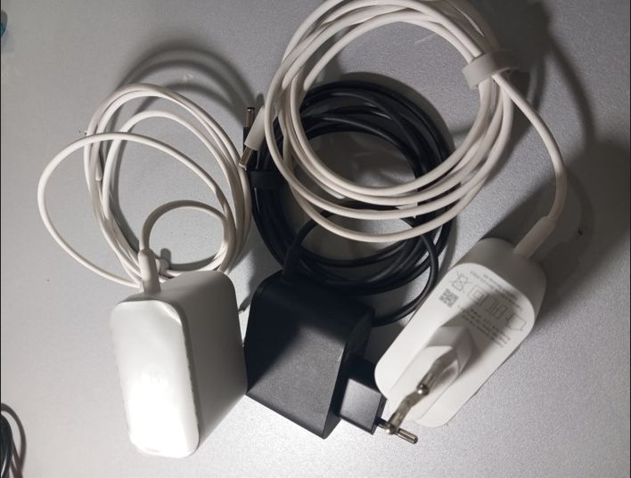 - Оригинал на колонку Алиса - блок питания Зарядка шнур