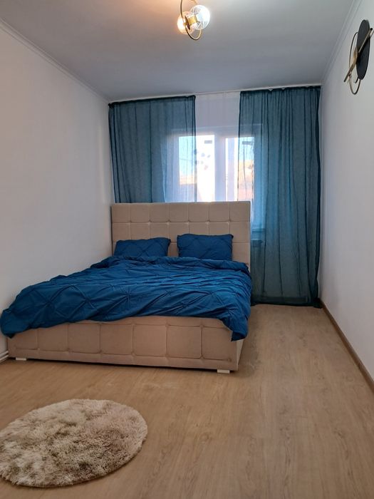 Proprietar Vând Apartament 4 camere Uta et 1/4 centrala proprie  clima