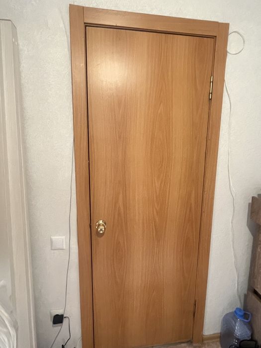 Срочно продам хорошие двери
