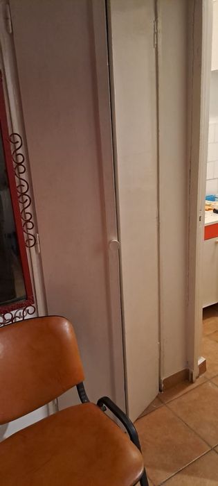 Garsoniera de închiriat  în piață cipariu