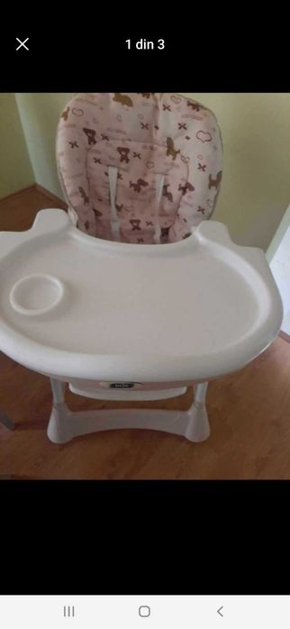 Scaun pentru masa bebe.