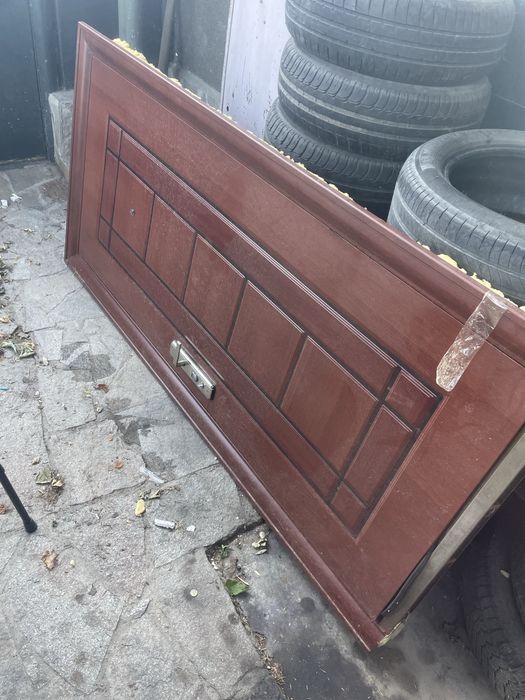 Външна врата перфекто състояние