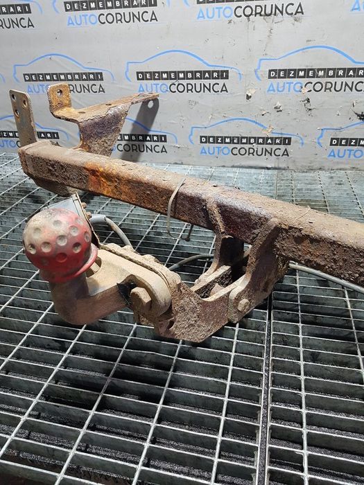 Carlig remorcare Toyota Rav 4 III Facelift 2010 - 2012 SUV 4 Usi (642)