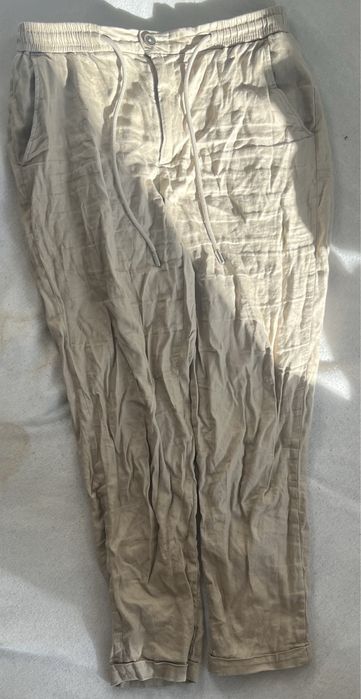 Pantaloni Mango linen